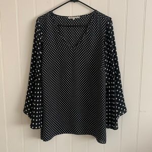Violet + Claire black and white dotted blouse with bell sleeves 1X